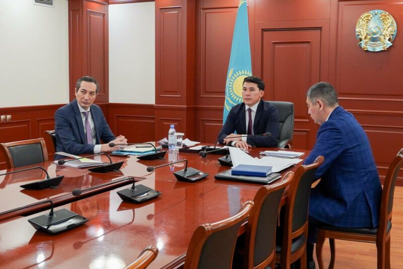 Даниал Ахметов объявил о прекращении своих полномочий Даниал Ахметов объявил о прекращении своих полномочий