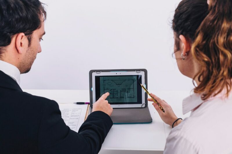 Чиновников Узбекистана буду проверять на склонность к коррупции Чиновников Узбекистана буду проверять на склонность к коррупции