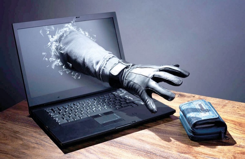 интернет-мошенники обманывают людей