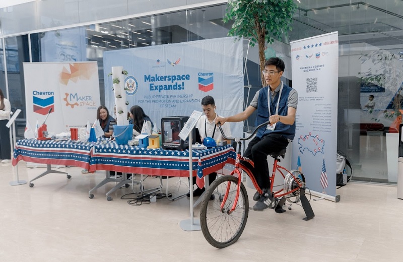 Будущее уже здесь: в Алматы прошел фестиваль инноваций Crazy STEAM Ideas