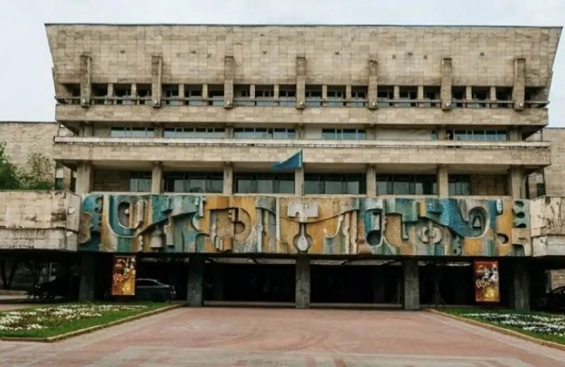 Реконструкция театра имени Н. Сац в Алматы завершится в 2026 году