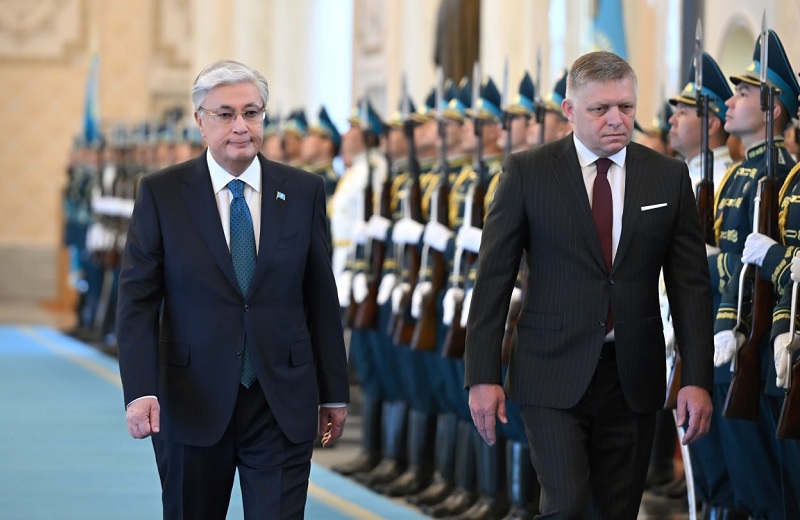 Что делал Фицо в Казахстане: вода, нефть, уран и партнерство с прицелом на ЕС