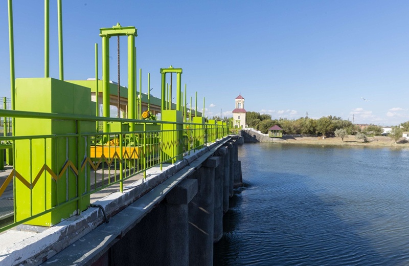 Бектенов проверил, как Кызылординская область переходит на водосберегающие технологии Бектенов проверил, как Кызылординская область переходит на водосберегающие технологии