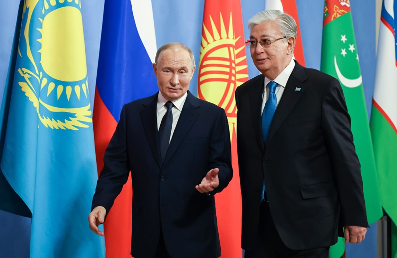 Токаев и Путин во время переговоров