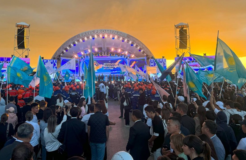 Республиканский молодежный форум: ставка на рабочие профессии и техразвитие Республиканский молодежный форум «Жастар болашағы - жарқын Қазақстан»