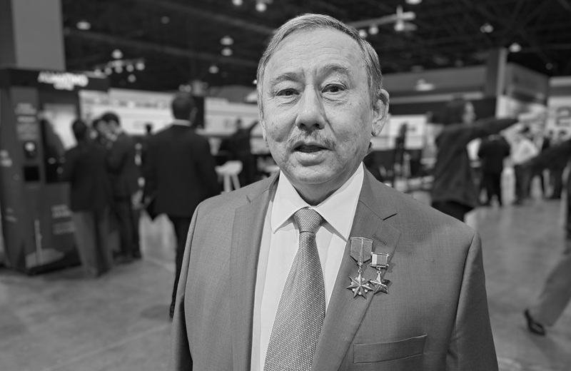 В память о Талгате Мусабаеве: несколько строк – от скандала до взаимопонимания Талгат Мусабаев