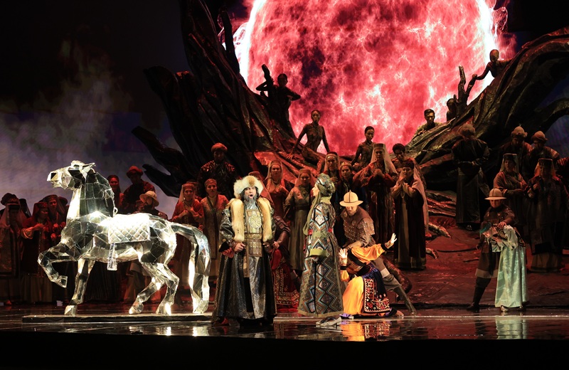 От партитуры к аншлагу: премьера оперы «Хан Султан. Алтын Орда» в Казани премьера оперы «Хан Султан. Алтын Орда» в Казани