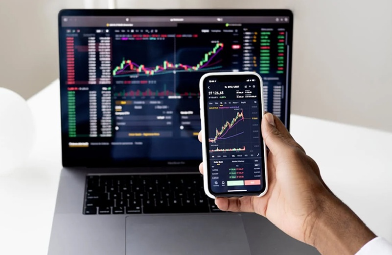 ФРС смягчает денежно-кредитную политику