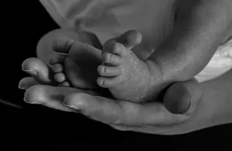 Младенец. Ана мен бала денсаулығы