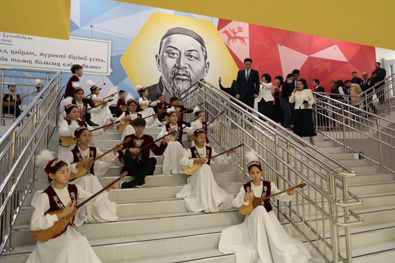 В Алматы ко Дню Республики открыли четыре новые школы