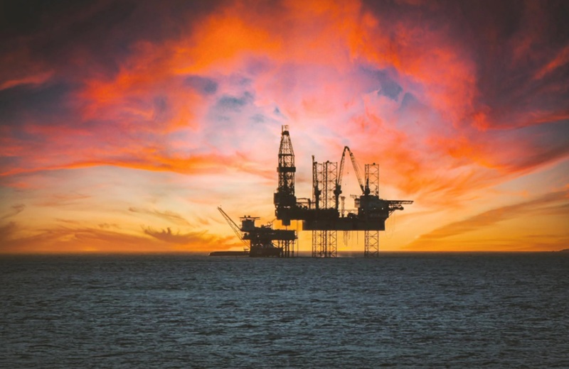 Цены на нефть марки Brent снижаются из-за затянувшегося шатдауна правительства США Цены на нефть Brent снизились до $62 на фоне продолжающегося уже пятую неделю прекращения деятельности американского правительства.