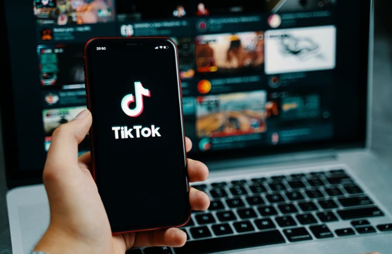 Безопасность сообщества TikTok: платформа удалила более 1,4 миллиона видеороликов в Казахстане во втором квартале 2025 г. TikTok усиливает безопасность: более 1,4 млн видеороликов удалено в Казахстане за второй квартал 2025 года