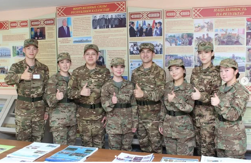 Военные кафедры при вузах Казахстана становятся центрами патриотического воспитания молодежи