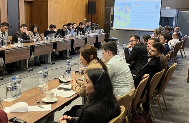 В День прав человека эксперты призывают укрепить свободу СМИ в Казахстане